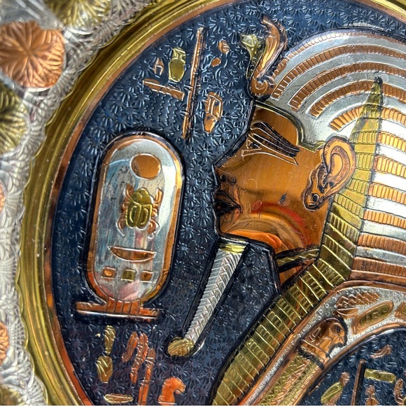 3 Vintage Egyptian Pyramid Sphinx Pharaoh etched mixed metal wall decor 9" - Picture 4 of 13